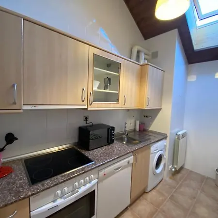 Apartamento Ático Jaca a 200 m de la Ciudadela Exterior foto