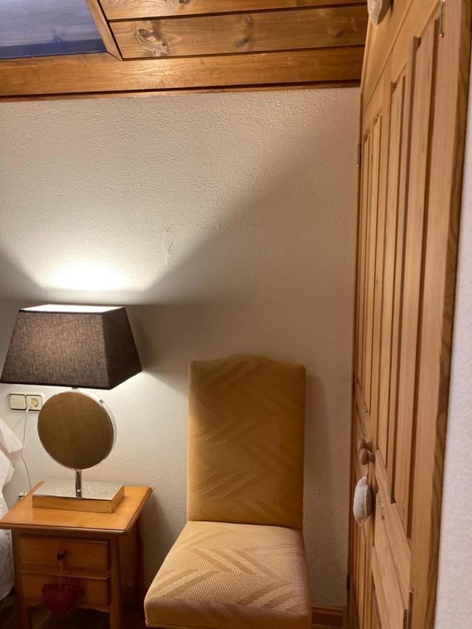 Atico A 200 M De La Ciudadela Apartment *
